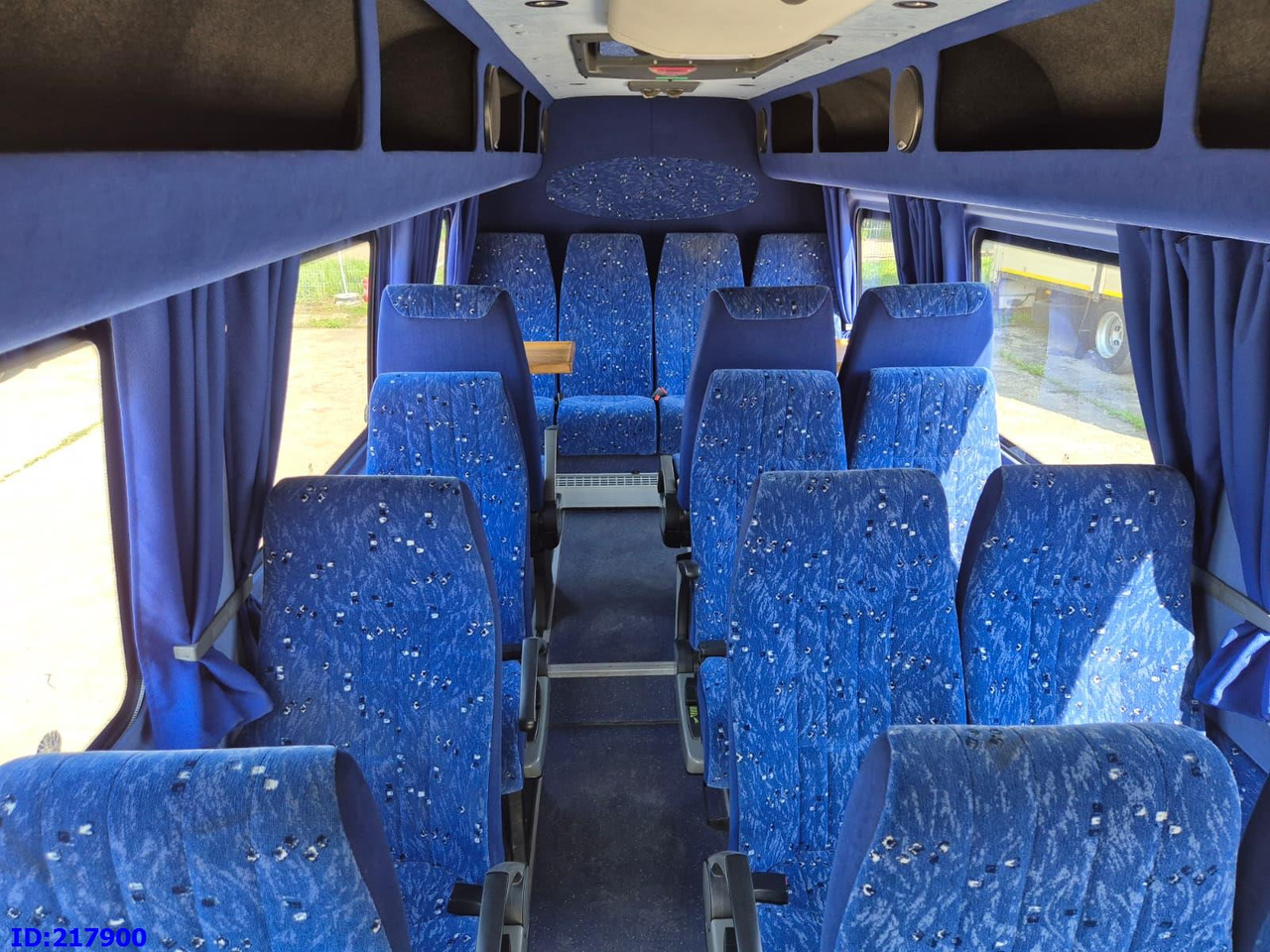 Autocar MERCEDES-BENZ Sprinter 516 - VIP -  17 places: foto 18