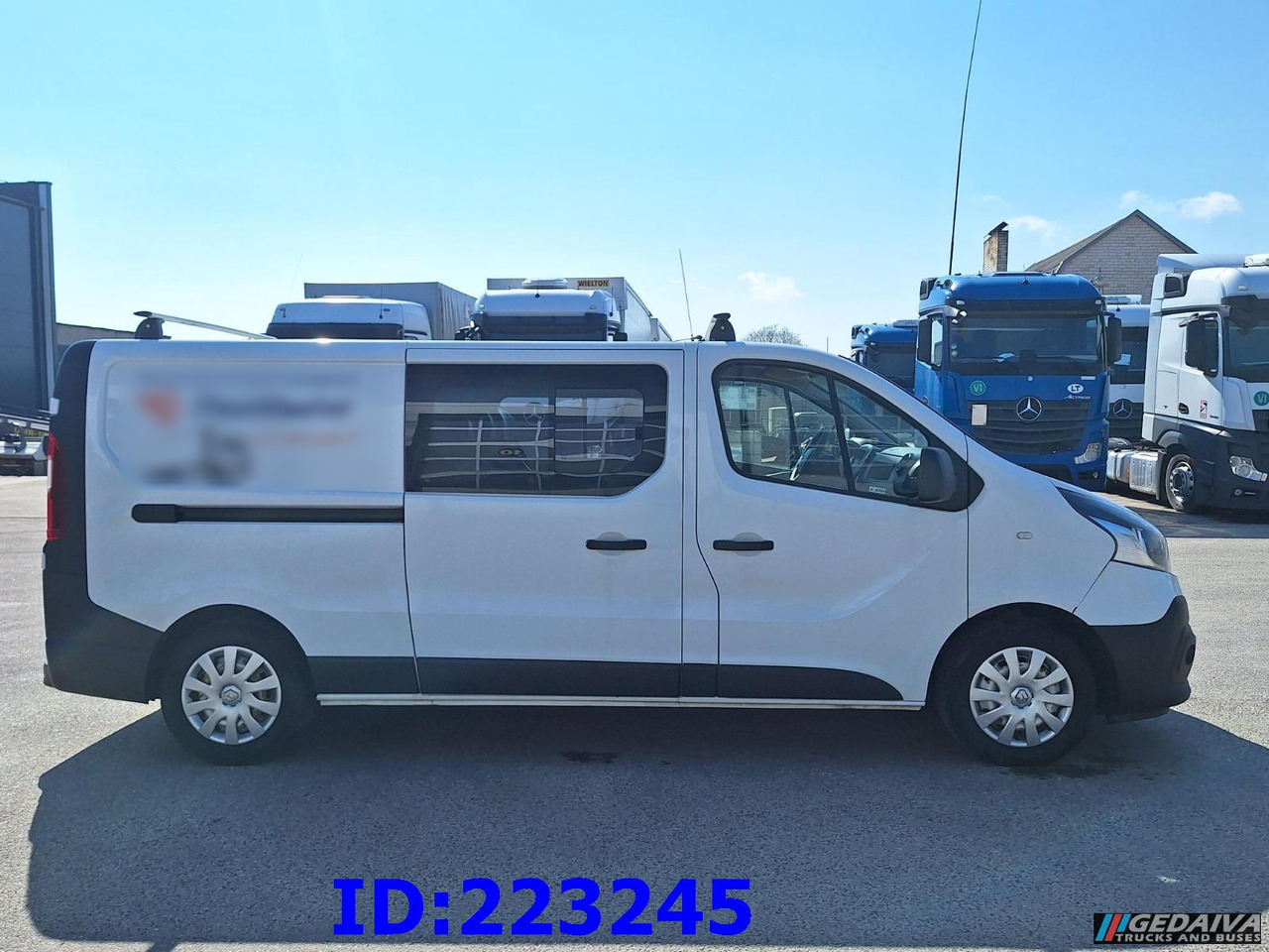 RENAULT Trafic Euro6 - Furgoneta combi: foto 4 RENAULT Trafic Euro6 - Furgoneta combi: foto 4
