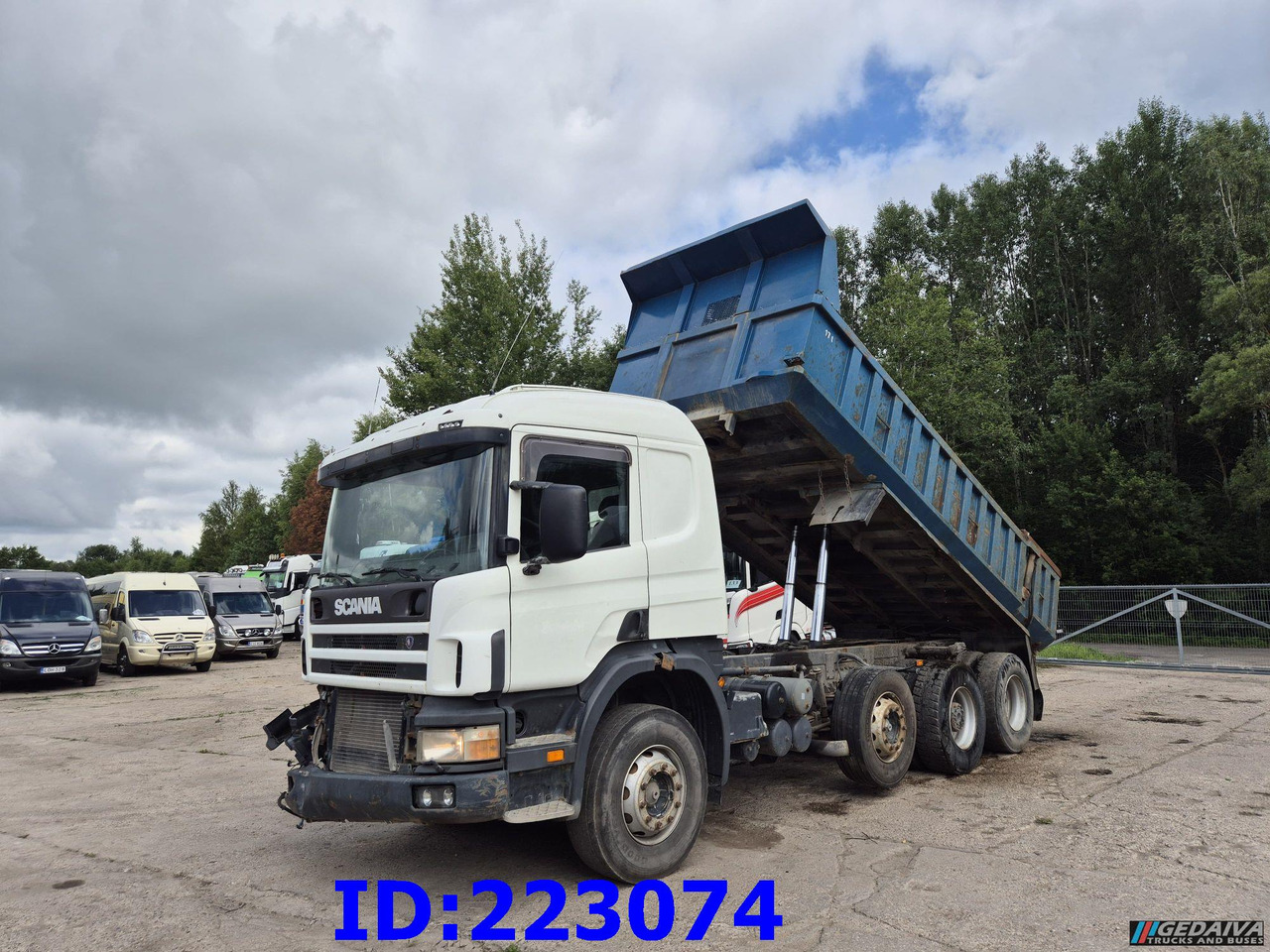 SCANIA 124 8x2 - Manual - Full steel - Volquete camión: foto 1 SCANIA 124 8x2 - Manual - Full steel - Volquete camión: foto 1