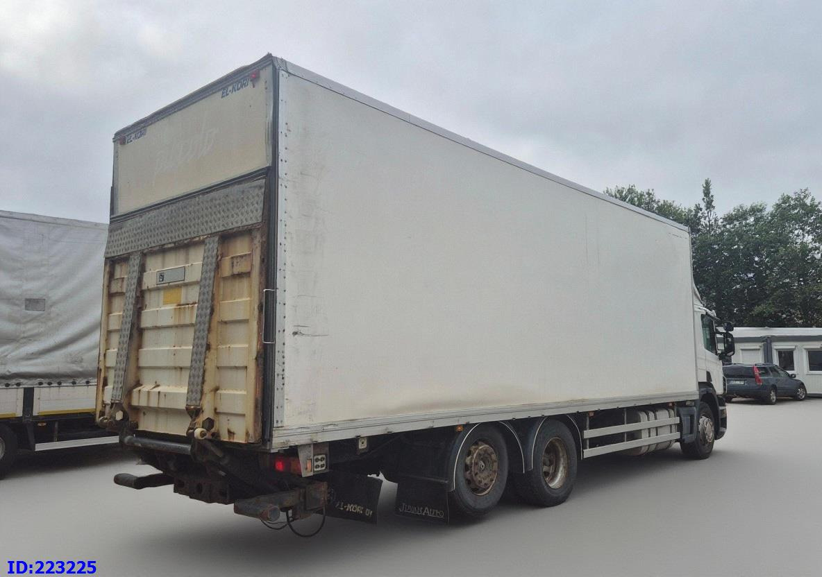 SCANIA P380 6x2 Open side box - Camión caja cerrada: foto 5 SCANIA P380 6x2 Open side box - Camión caja cerrada: foto 5