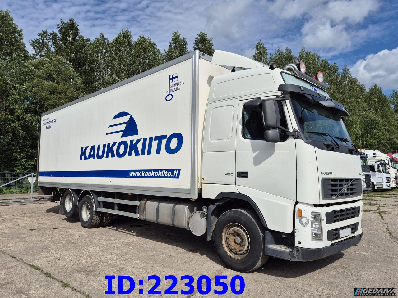 VOLVO FH13 480HP 6x2 Manual 10 tyres - Isotérmico camión: foto 3 VOLVO FH13 480HP 6x2 Manual 10 tyres - Isotérmico camión: foto 3