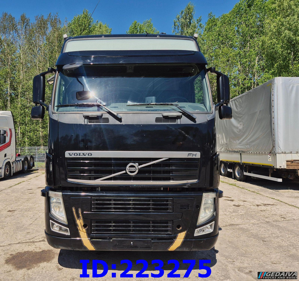VOLVO FH13 540HP 8X4 (Steering axle) RETARDER - Chasis camión: foto 2 VOLVO FH13 540HP 8X4 (Steering axle) RETARDER - Chasis camión: foto 2