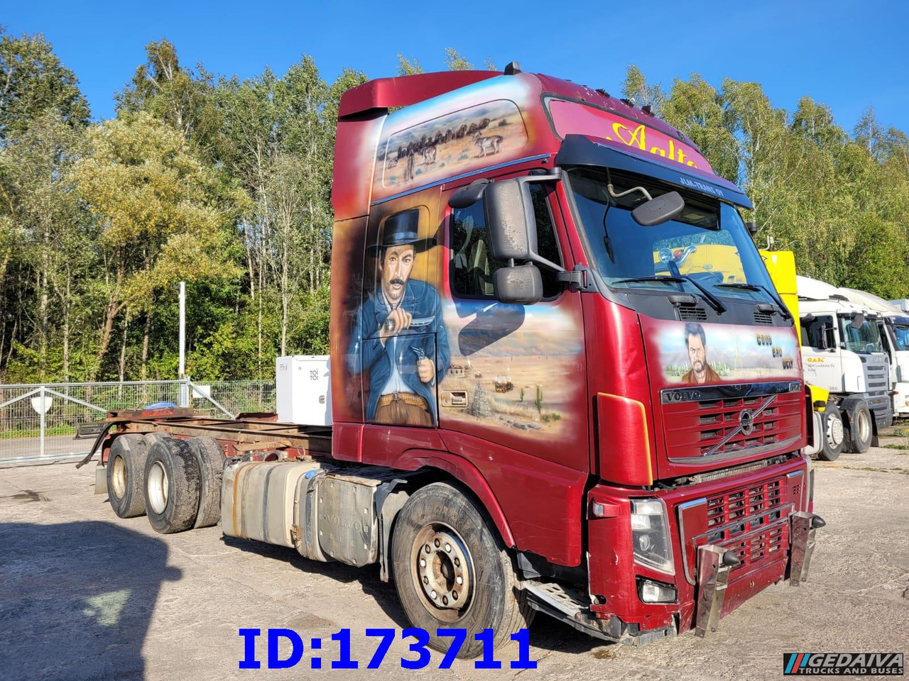 VOLVO FH16 700HP 6x4 Euro5 - Chasis camión: foto 3 VOLVO FH16 700HP 6x4 Euro5 - Chasis camión: foto 3