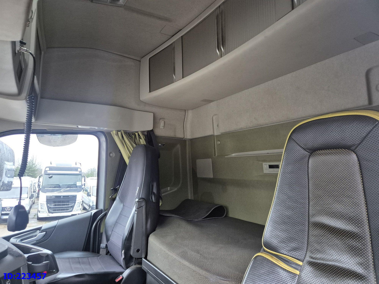 Camión forestal VOLVO FH16 750HP 8x4 Big axles: foto 12