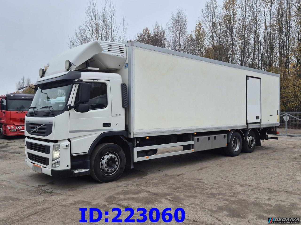VOLVO FM 410HP - 6X2 - Euro5 -Steering axle - Frigorífico camión: foto 1 VOLVO FM 410HP - 6X2 - Euro5 -Steering axle - Frigorífico camión: foto 1