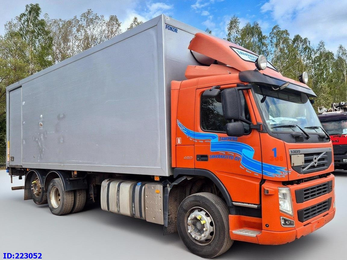 VOLVO FM11 450HP 6x2 Euro5 - Camión caja cerrada: foto 4 VOLVO FM11 450HP 6x2 Euro5 - Camión caja cerrada: foto 4