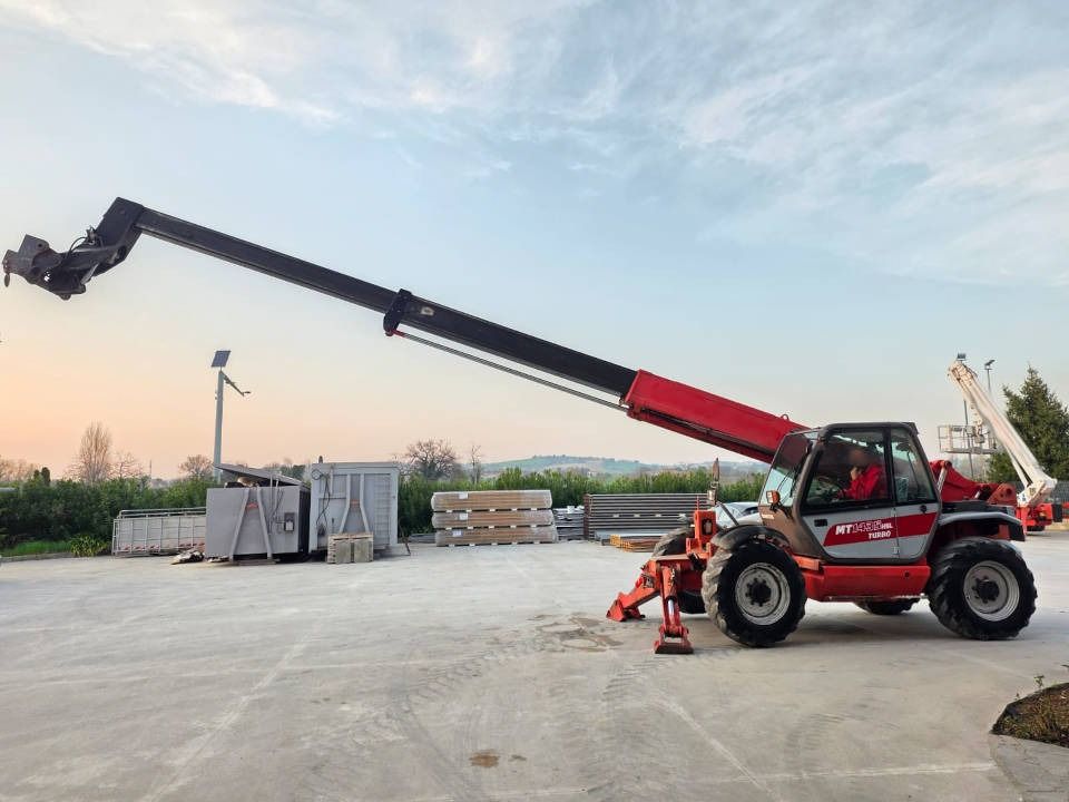 MANITOU MT 1435 HSL Turbo - Manipulador telescópico: foto 1 MANITOU MT 1435 HSL Turbo - Manipulador telescópico: foto 1
