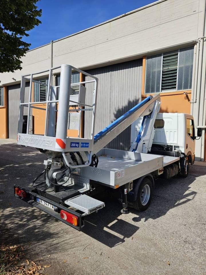 Camión con plataforma elevadora Multitel ALU 145: foto 6 Camión con plataforma elevadora Multitel ALU 145: foto 6