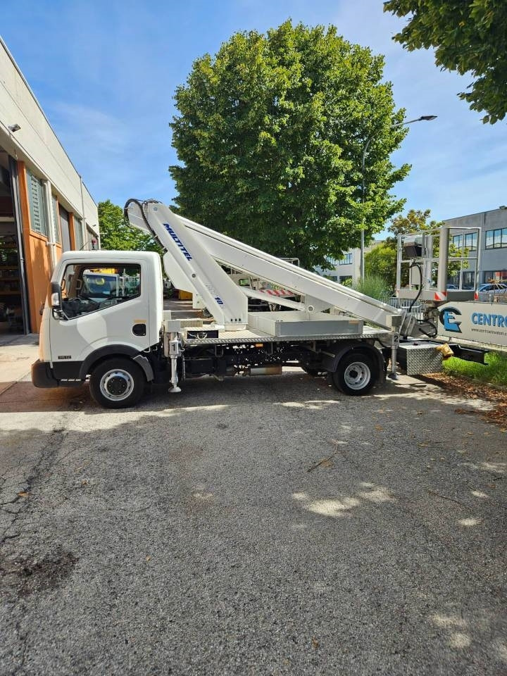 Multitel MT 1820 EX - Camión con plataforma elevadora: foto 3 Multitel MT 1820 EX - Camión con plataforma elevadora: foto 3