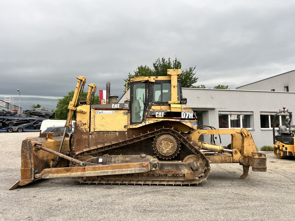 Caterpillar D 7 H (111611) - Bulldozer: foto 1 Caterpillar D 7 H (111611) - Bulldozer: foto 1