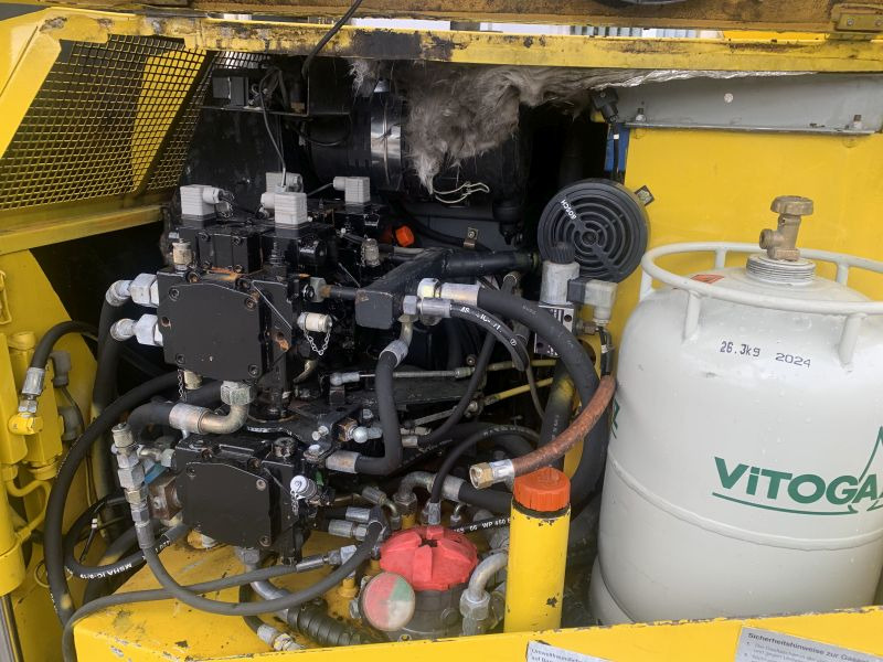 Pavimentadora de asfalto Dynapac F 5 C (110298): foto 8 Pavimentadora de asfalto Dynapac F 5 C (110298): foto 8