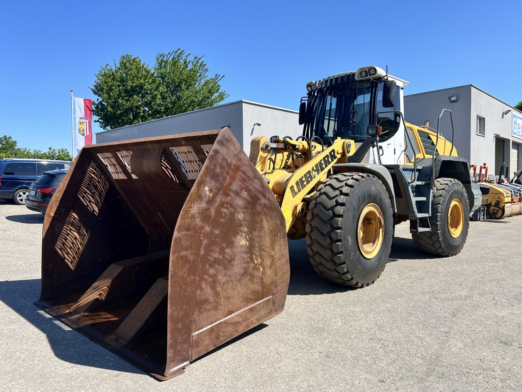 Liebherr L 556 (111583) - Cargadora de ruedas: foto 3 Liebherr L 556 (111583) - Cargadora de ruedas: foto 3