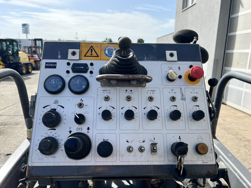 Pavimentadora de asfalto Vögele Super 800 Typ.07.90 (110958): foto 9