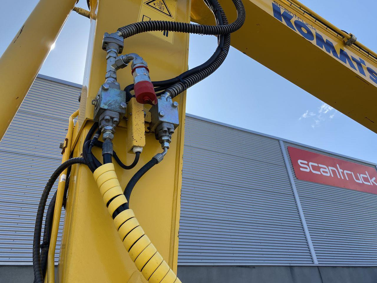 Excavadora de cadenas Komatsu PC138US-11: foto 9