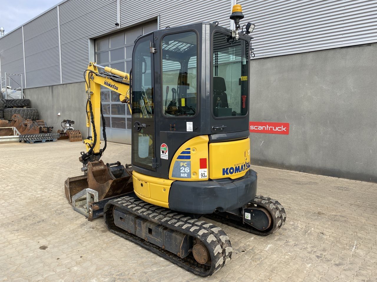 Komatsu PC26MR-3 - Miniexcavadora: foto 2 Komatsu PC26MR-3 - Miniexcavadora: foto 2