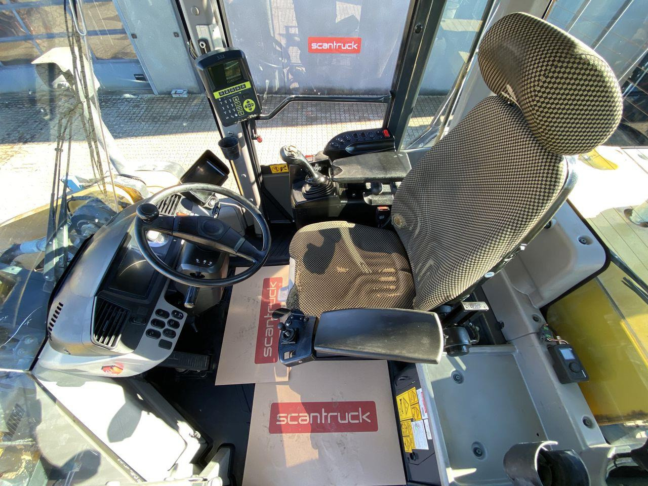 Komatsu WA470-7 - Cargadora de ruedas: foto 3 Komatsu WA470-7 - Cargadora de ruedas: foto 3