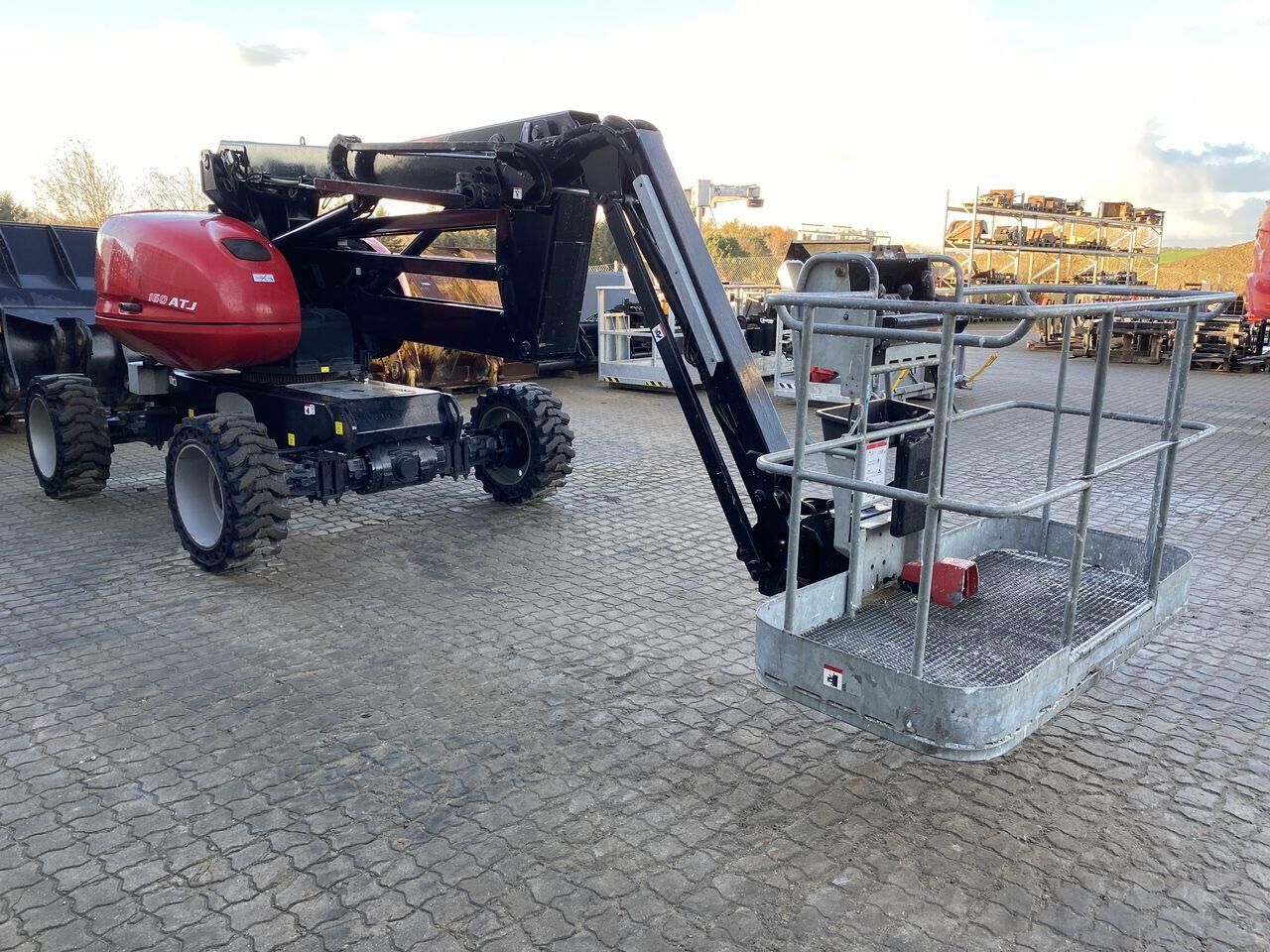 Manitou 160ATJ RC - Plataforma articulada: foto 5 Manitou 160ATJ RC - Plataforma articulada: foto 5