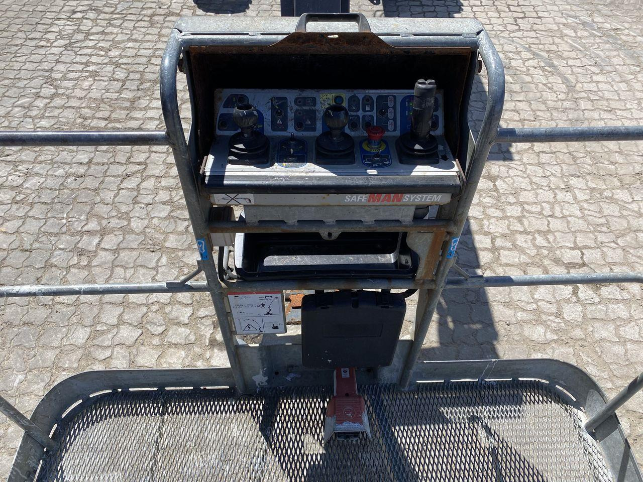 Manitou 180ATJ 2 RC - Plataforma articulada: foto 3 Manitou 180ATJ 2 RC - Plataforma articulada: foto 3