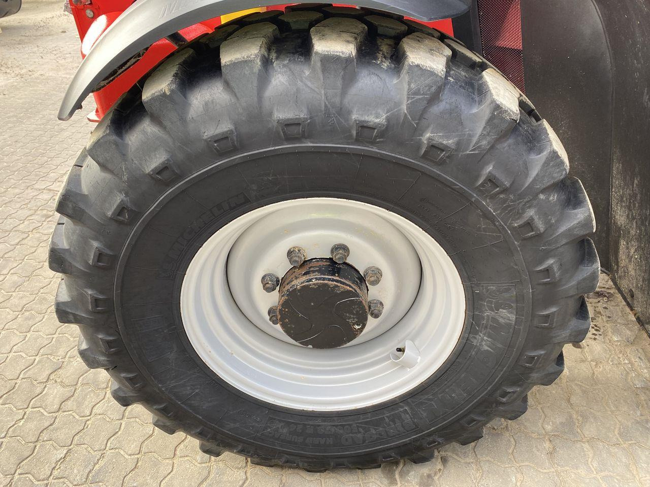 Manipulador telescópico Manitou MLT1040-145PS L ELITE ST4: foto 7 Manipulador telescópico Manitou MLT1040-145PS L ELITE ST4: foto 7