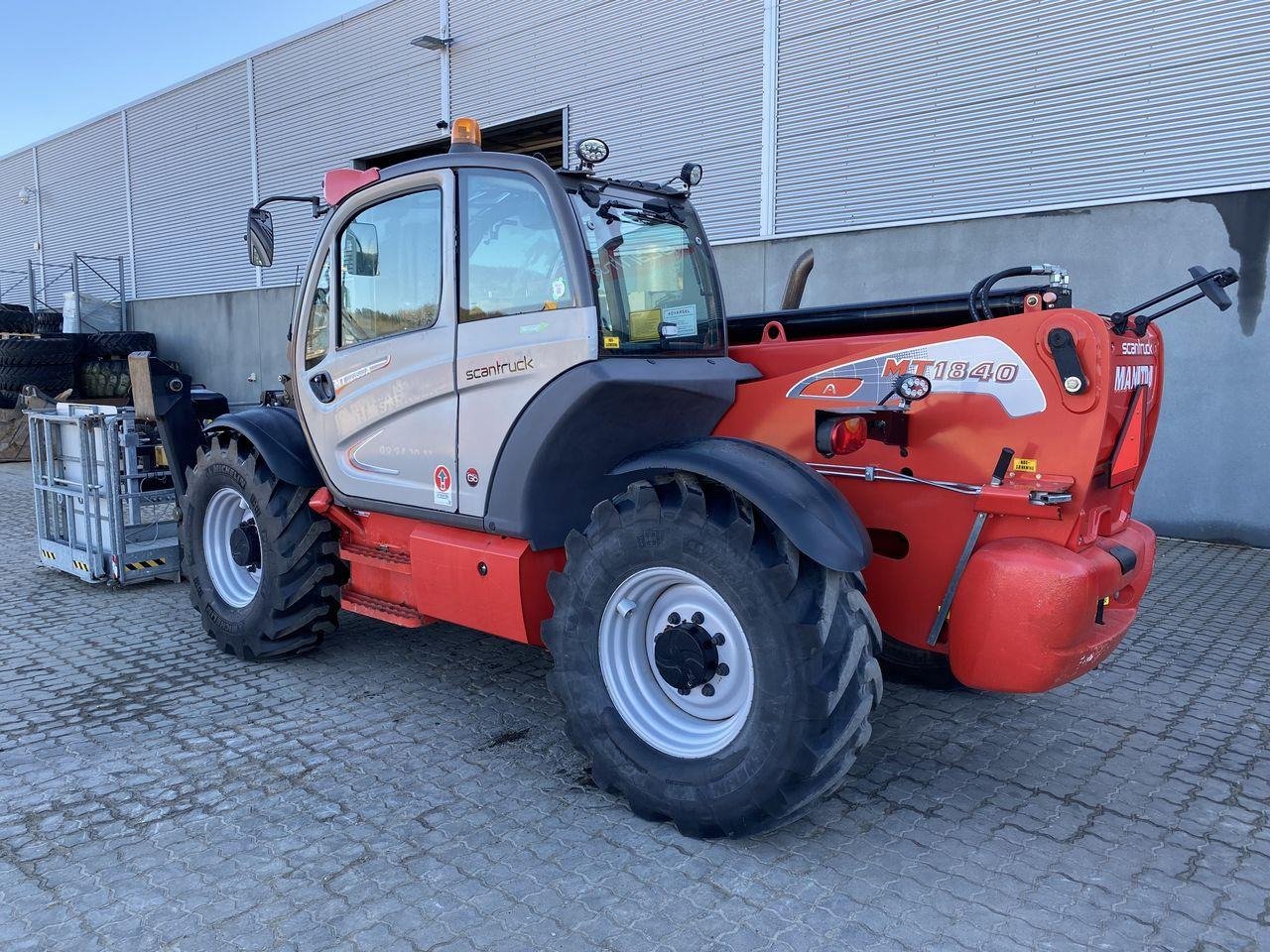 Manitou MT1840A ST3B - Manipulador telescópico: foto 2 Manitou MT1840A ST3B - Manipulador telescópico: foto 2