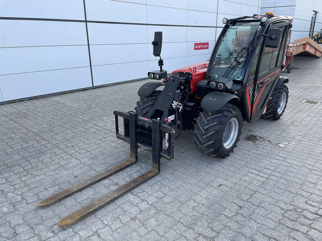 Manitou ULM415H Comfort ST5 - Manipulador telescópico: foto 1 Manitou ULM415H Comfort ST5 - Manipulador telescópico: foto 1