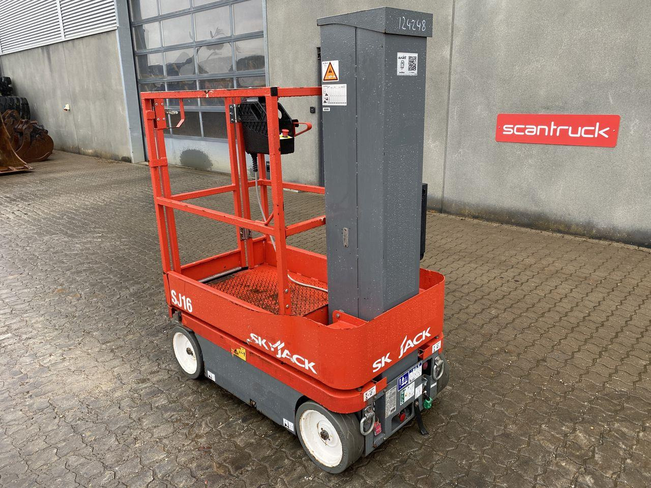 Skyjack SJ16 - Plataforma de mástil vertical: foto 2 Skyjack SJ16 - Plataforma de mástil vertical: foto 2