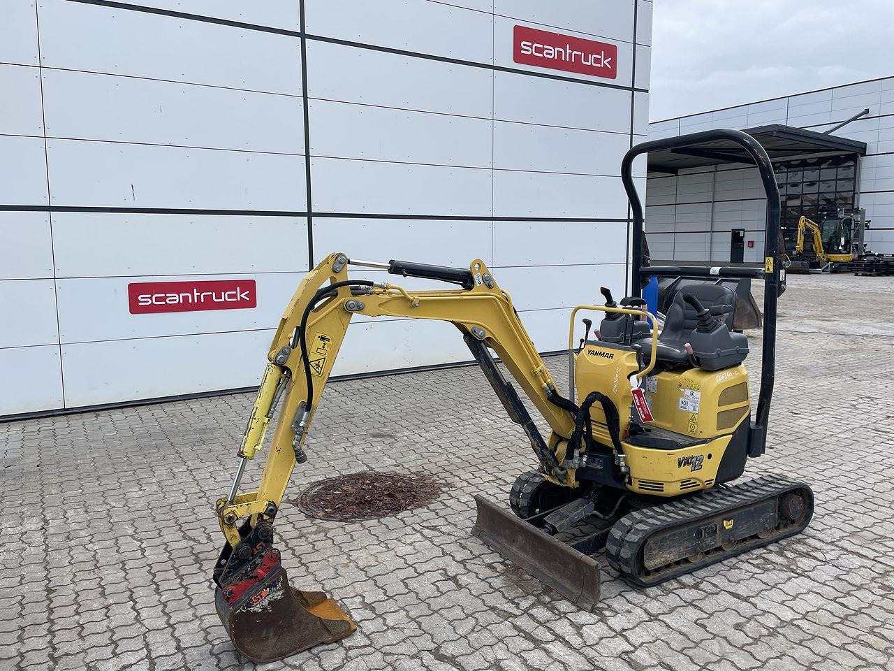 Yanmar VIO12 - Miniexcavadora: foto 1 Yanmar VIO12 - Miniexcavadora: foto 1
