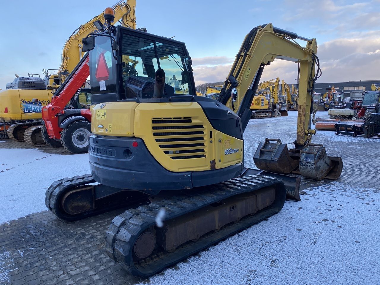 Yanmar VIO80-1A - Miniexcavadora: foto 4 Yanmar VIO80-1A - Miniexcavadora: foto 4