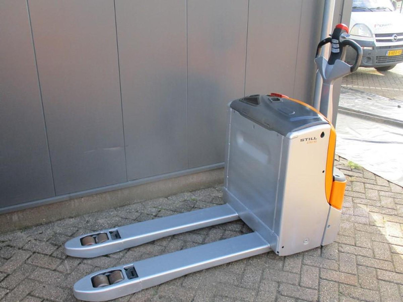 Still EXU 16 - Transpaleta: foto 2 Still EXU 16 - Transpaleta: foto 2