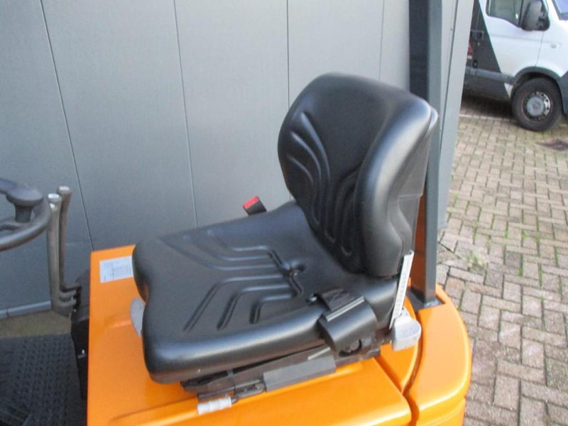 Still R50-10 - Carretilla elevadora eléctrica: foto 5 Still R50-10 - Carretilla elevadora eléctrica: foto 5