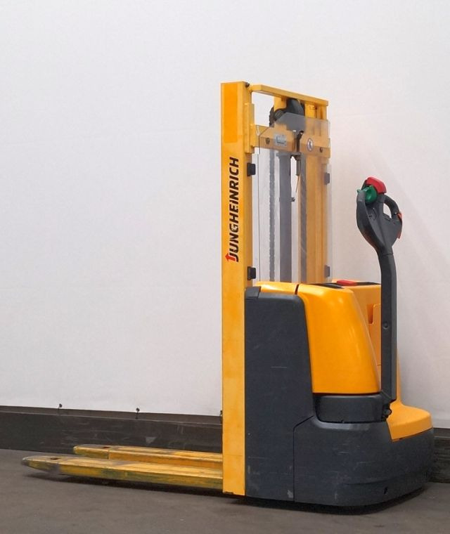 Jungheinrich EJC110 - Apilador: foto 2 Jungheinrich EJC110 - Apilador: foto 2