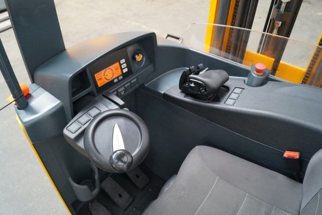 Jungheinrich ETV112 - Retráctil: foto 3 Jungheinrich ETV112 - Retráctil: foto 3