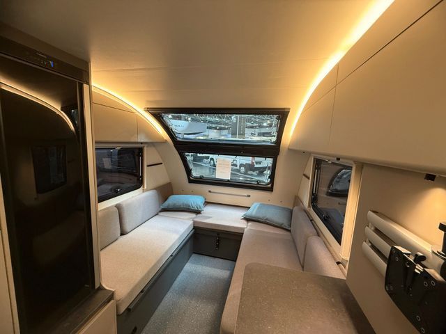 Adria Action Sports 391LH*1.500Kg*Combi4E*Vorlauf* - Caravana: foto 4 Adria Action Sports 391LH*1.500Kg*Combi4E*Vorlauf* - Caravana: foto 4