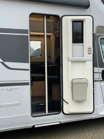 Adria Coral XL 660 SL | 4,4t*Backofen*Autom* - Autocaravana capuchina: foto 3 Adria Coral XL 660 SL | 4,4t*Backofen*Autom* - Autocaravana capuchina: foto 3