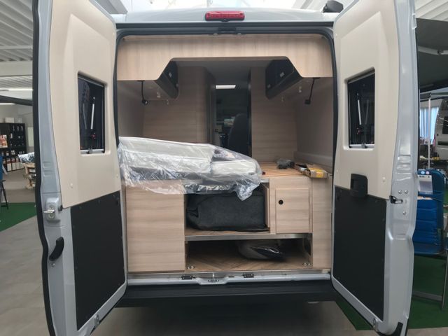 Chausson V 697 SportLine MJ25 - Cámper: foto 4 Chausson V 697 SportLine MJ25 - Cámper: foto 4