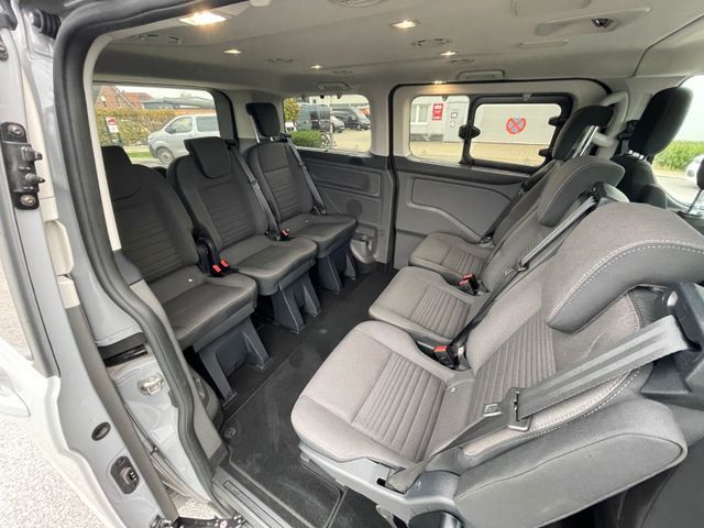 Ford Tourneo Custom | *8-Sitzer*Wenig Km*RFK*Ostern* - Furgoneta de pasajeros: foto 4 Ford Tourneo Custom | *8-Sitzer*Wenig Km*RFK*Ostern* - Furgoneta de pasajeros: foto 4
