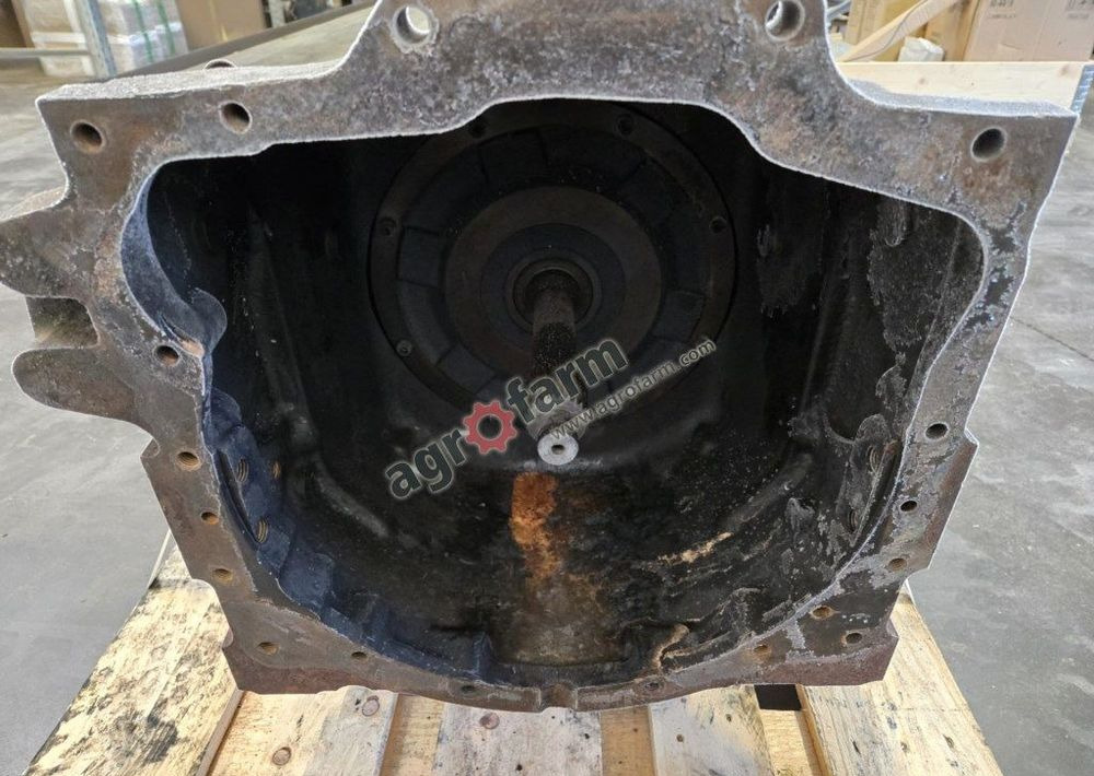 Skrzynia biegów Massey Ferguson 5609 - Caja de cambios: foto 4 Skrzynia biegów Massey Ferguson 5609 - Caja de cambios: foto 4