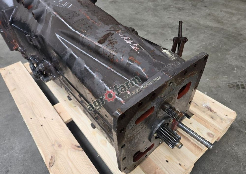 Skrzynia biegów Massey Ferguson 6180, Dynashift - Caja de cambios: foto 2 Skrzynia biegów Massey Ferguson 6180, Dynashift - Caja de cambios: foto 2
