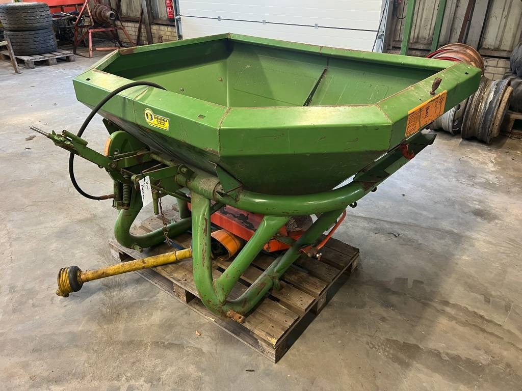Amazone ZA-F 804 R - Esparcidor de fertilizantes: foto 1 Amazone ZA-F 804 R - Esparcidor de fertilizantes: foto 1