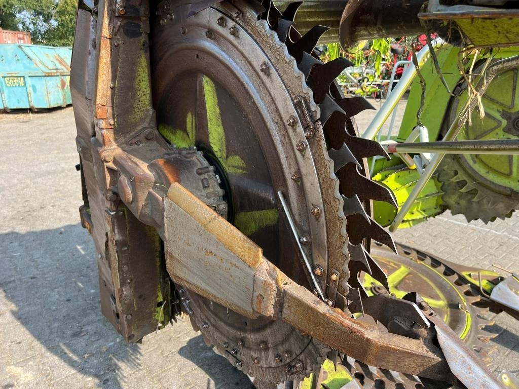 Cosechadora de forraje Claas RU 450: foto 9