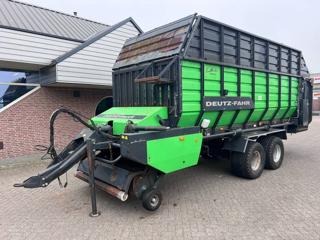 Deutz-fahr Feedmaster 4400 D - Remolque autocargador: foto 1 Deutz-fahr Feedmaster 4400 D - Remolque autocargador: foto 1