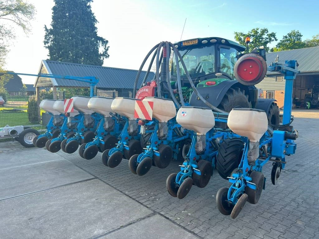 Monosem NG PLUS 8 - Sembradora de precisión: foto 5 Monosem NG PLUS 8 - Sembradora de precisión: foto 5