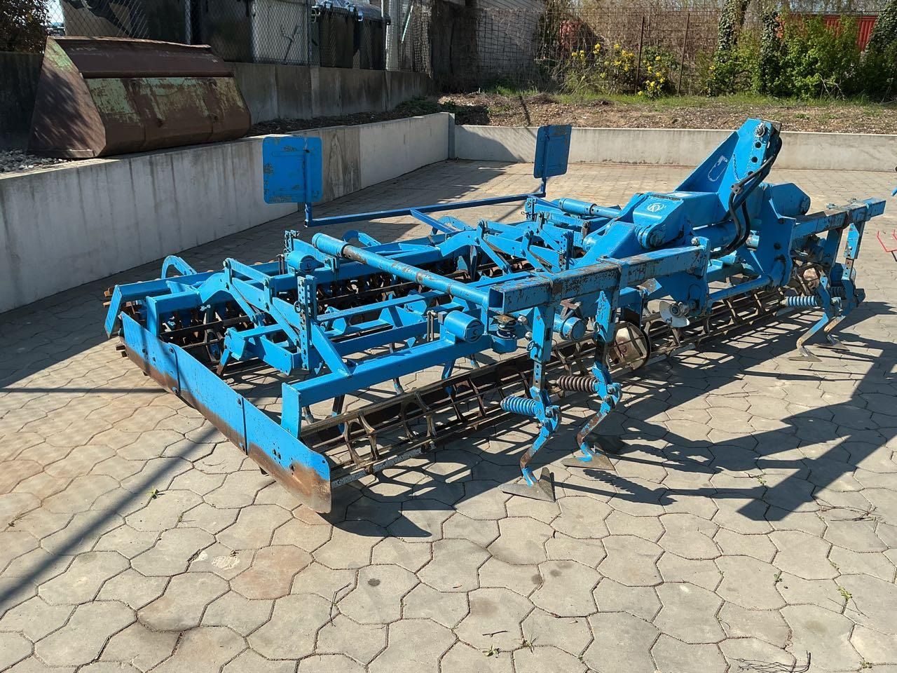 Lemken Kompaktor K 400 - Combinado de siembra: foto 1 Lemken Kompaktor K 400 - Combinado de siembra: foto 1