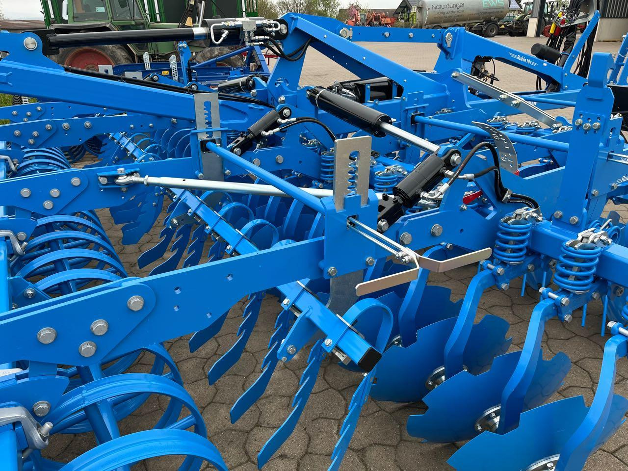 Lemken Rubin 10 TF/500 - Rastras: foto 5 Lemken Rubin 10 TF/500 - Rastras: foto 5