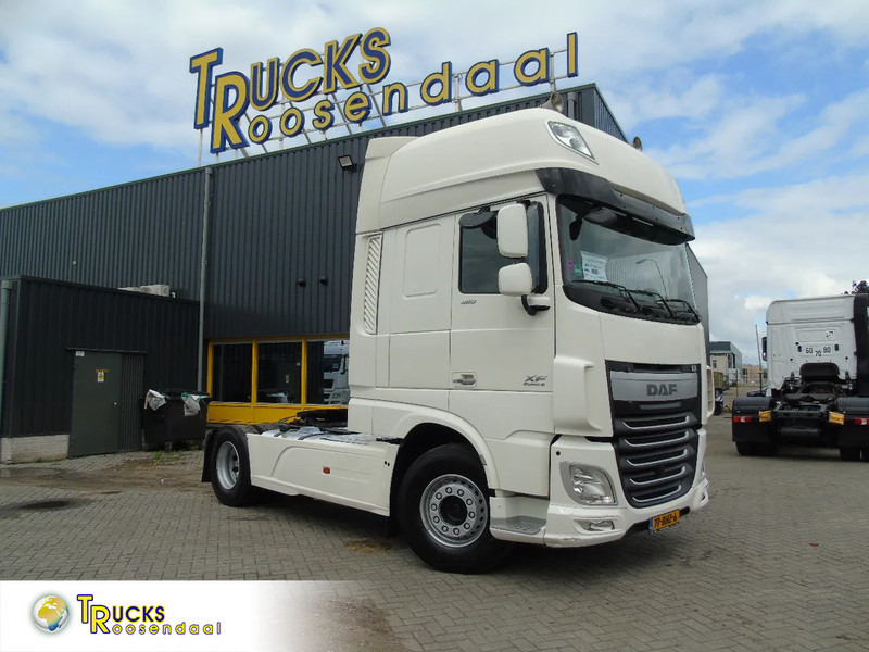 DAF XF 460 + EURO 6 + SPOILER - Cabeza tractora: foto 1 DAF XF 460 + EURO 6 + SPOILER - Cabeza tractora: foto 1