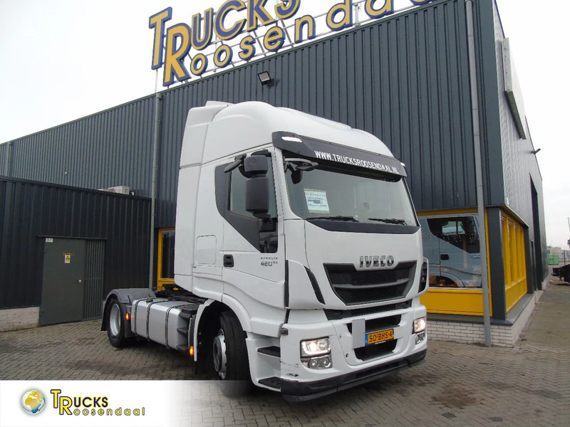 Iveco Stralis 420 + EURO 6 + SPOILER - Cabeza tractora: foto 1 Iveco Stralis 420 + EURO 6 + SPOILER - Cabeza tractora: foto 1