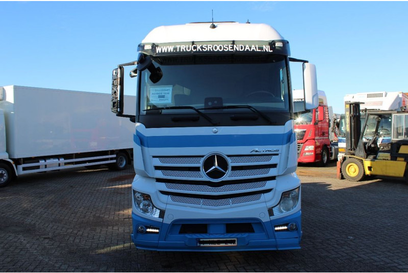 Mercedes-Benz Actros 1936 + EURO 6 - Cabeza tractora: foto 2 Mercedes-Benz Actros 1936 + EURO 6 - Cabeza tractora: foto 2