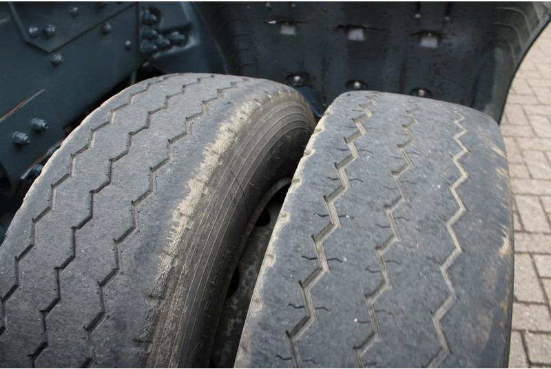 Cabeza tractora Scania R560 V8 + manual + ADR + 6x2: foto 15 Cabeza tractora Scania R560 V8 + manual + ADR + 6x2: foto 15