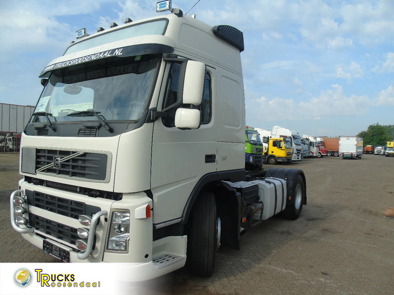 Volvo FM 400 + manual + 394km - Cabeza tractora: foto 1 Volvo FM 400 + manual + 394km - Cabeza tractora: foto 1