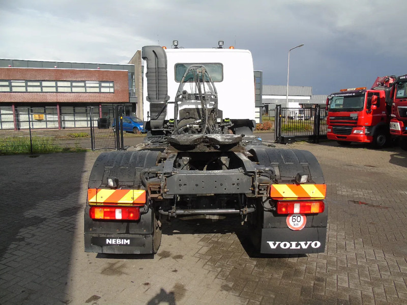 Volvo FMX 420 + 4X4 + MANUAL + EURO 5 + RETARDER + PTO - Cabeza tractora: foto 5 Volvo FMX 420 + 4X4 + MANUAL + EURO 5 + RETARDER + PTO - Cabeza tractora: foto 5